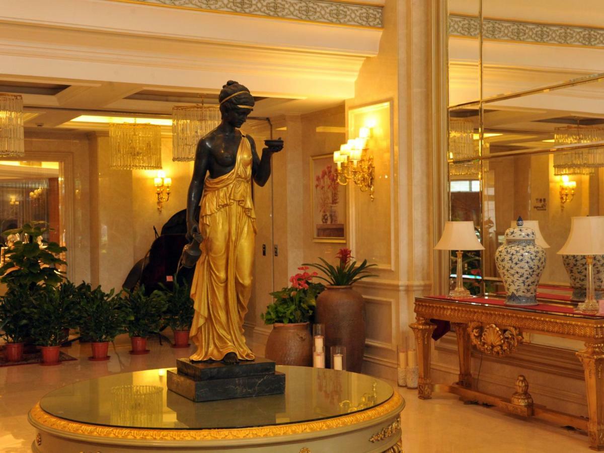 Central International Hotel Sanghaj Kültér fotó